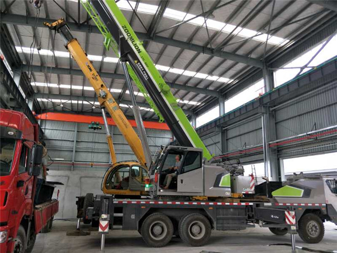 乐安县高空车出租需要注意哪些安全事项？