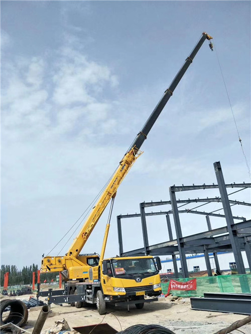 乐安县超高层建筑钢结构吊装案例